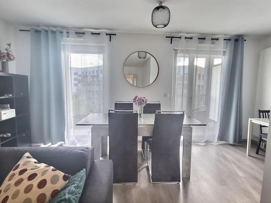 Superbe Appartement Avec 2 Balcons - Vue Sur La Cathedrale Environ 15 Min En Tram Strasbourg Eksteriør billede